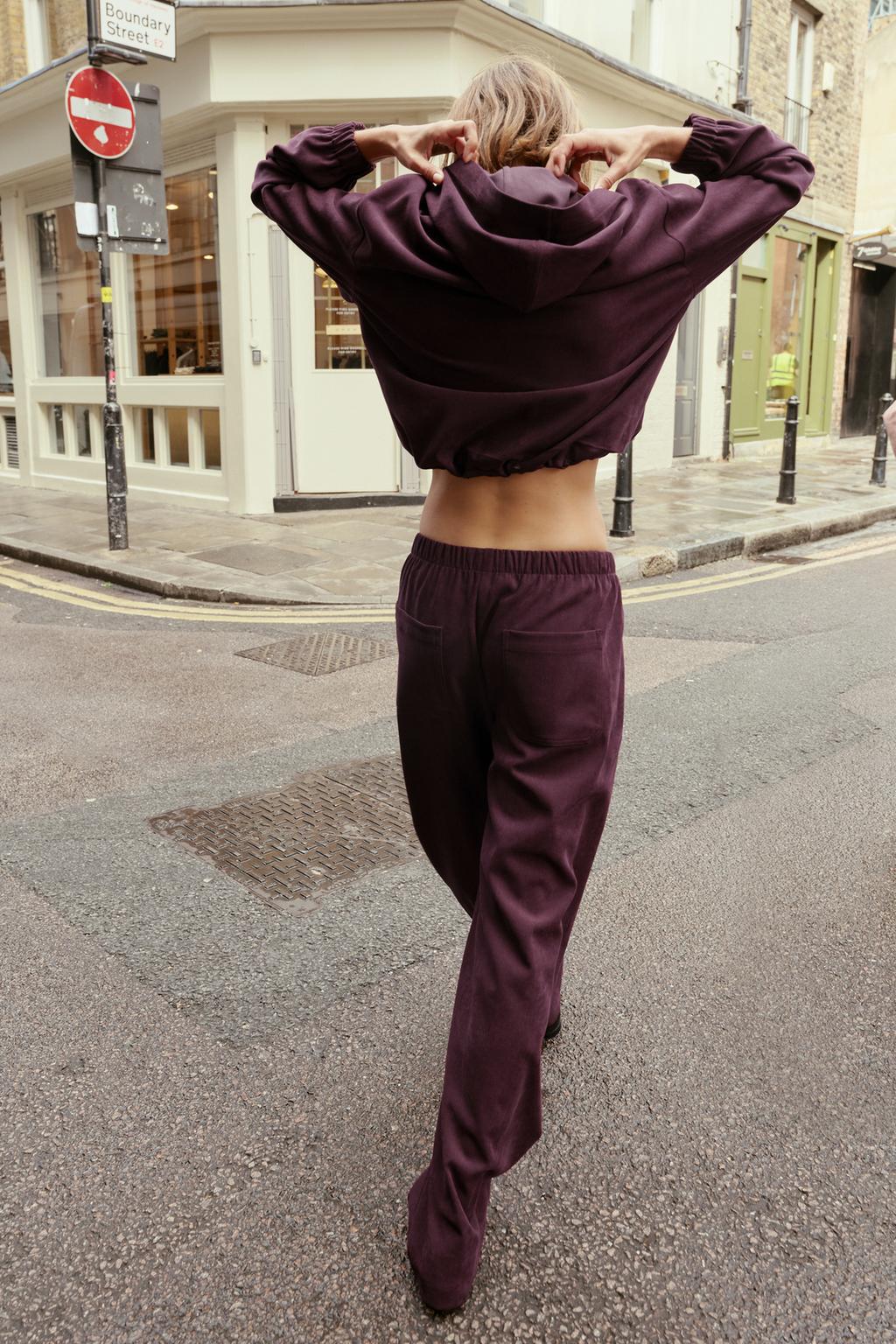 Aria Zipped Tracksuit Set - Dark brown - S