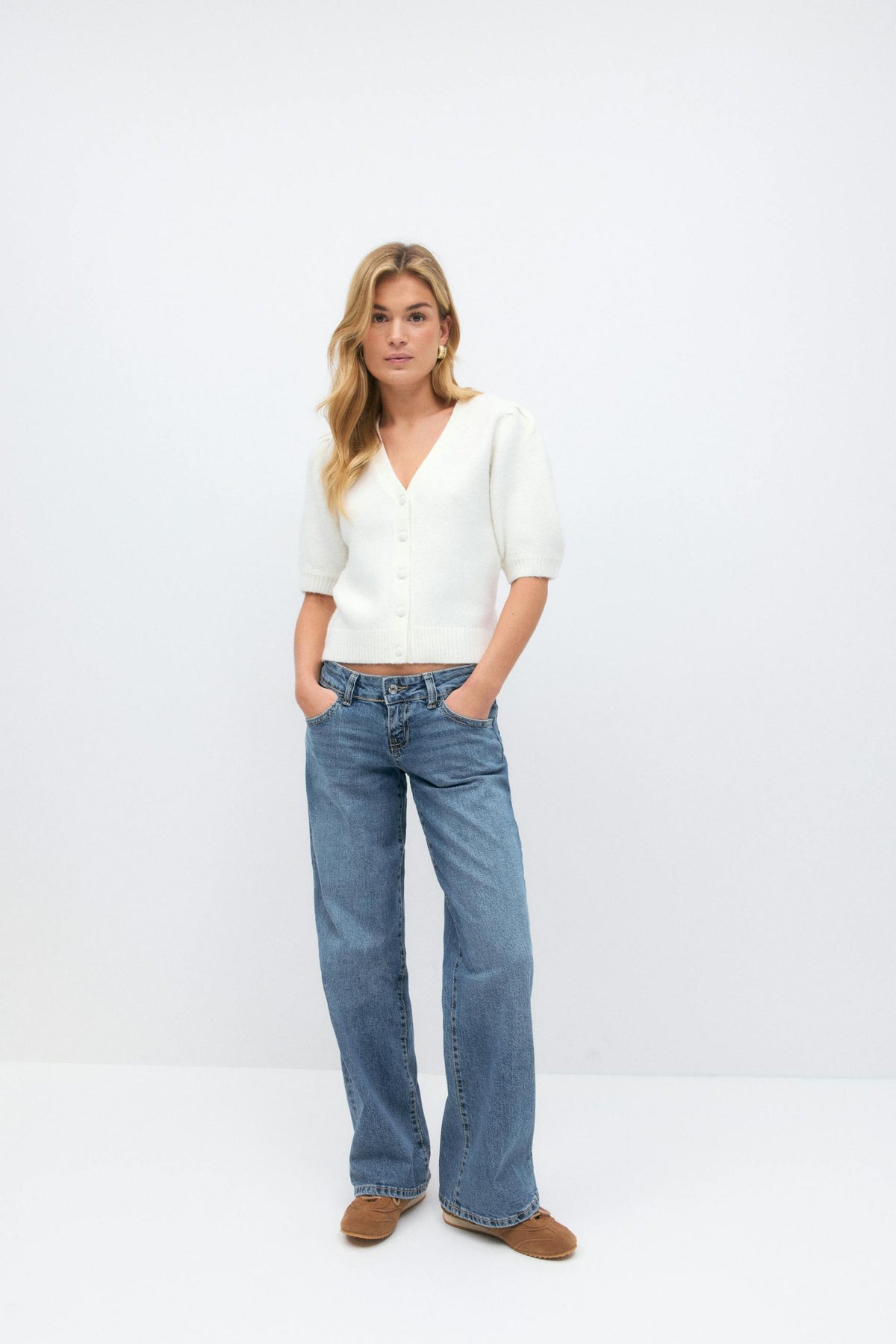 Eleni Low Wide Jeans - UK 6 (XS) - Denim Blue