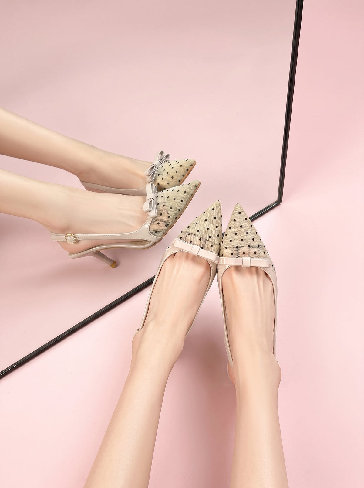 Pointed Toe Kitten Heel - 38